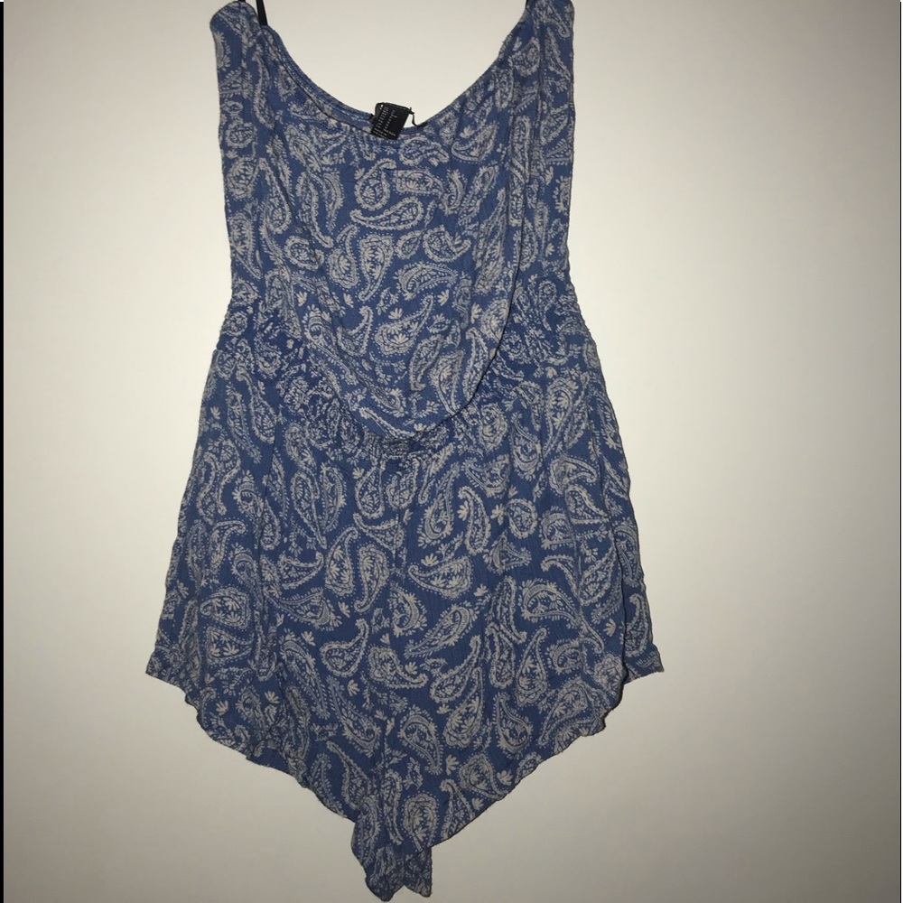 Strapless romper